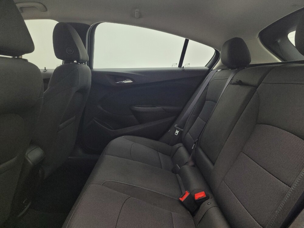 2017 Chevrolet Cruze in Miamisburg, OH 45342 - 18091740 18