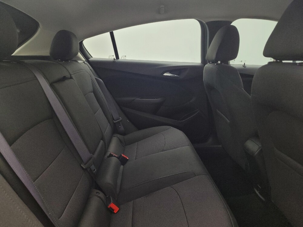 2017 Chevrolet Cruze in Miamisburg, OH 45342 - 18091740 19