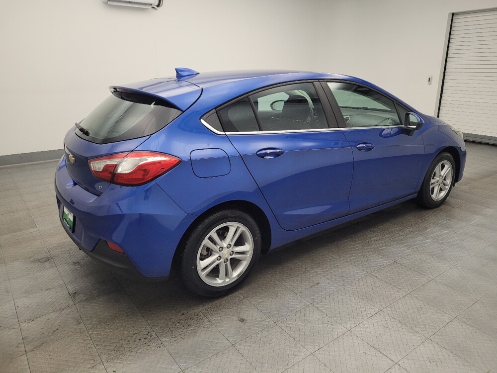 2017 Chevrolet Cruze in Miamisburg, OH 45342 - 18091740 10