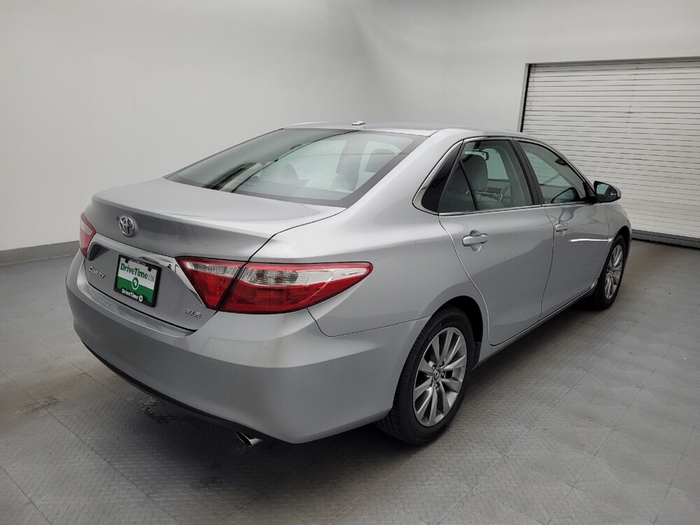 2016 Toyota Camry in Chesapeake, VA 23320 - 18091744 9