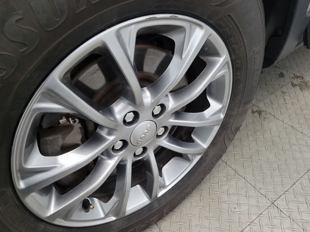 2020 Jeep Cherokee in New Castle, DE 19720 - 18091749 31