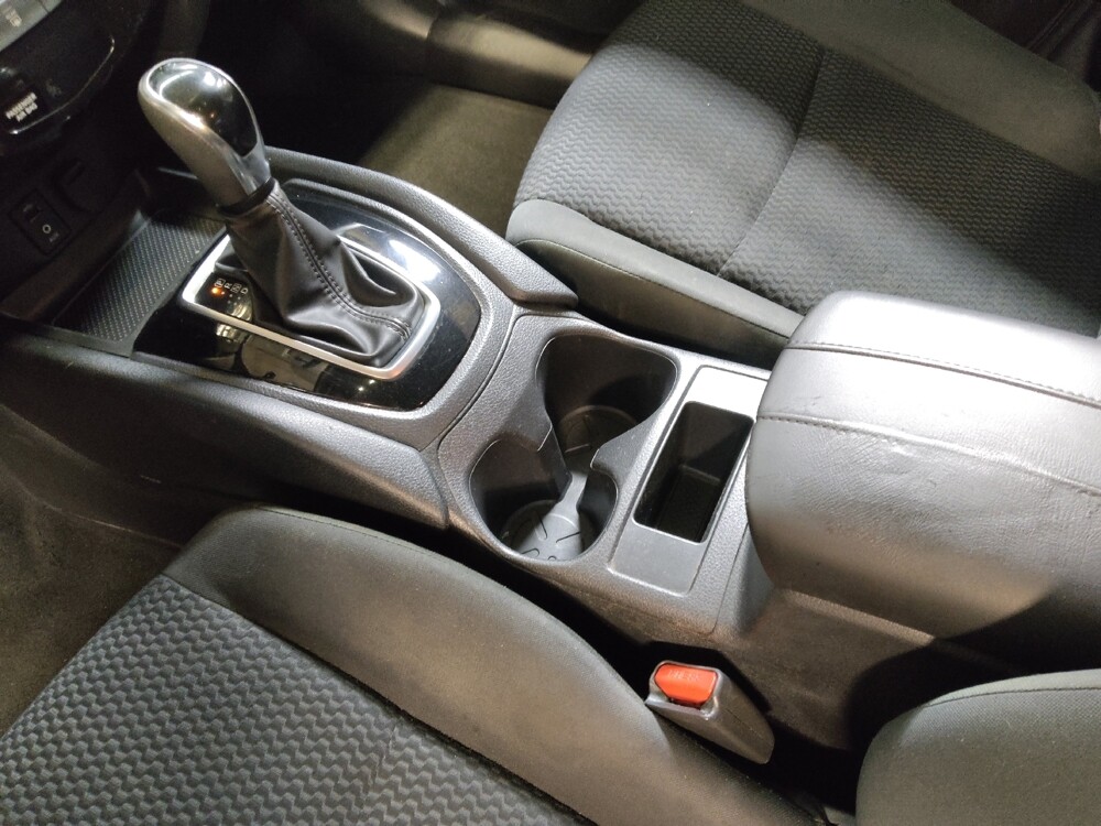 2018 Nissan Rogue Sport in Greenville, NC 27834 - 18091750 26