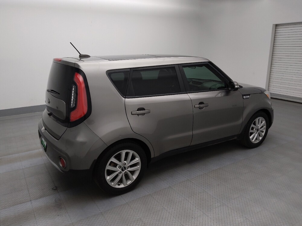 2019 Kia Soul in Lakewood, CO 80215 - 18091756 10