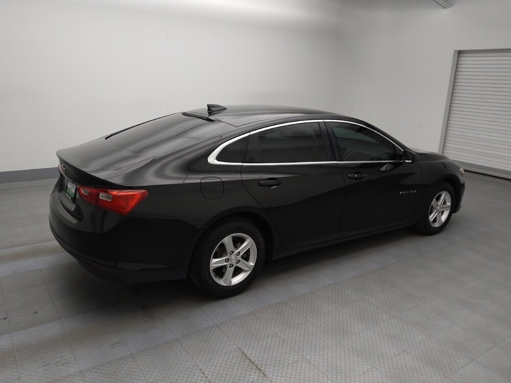 2019 Chevrolet Malibu in Denver, CO 80012 - 18091759 10