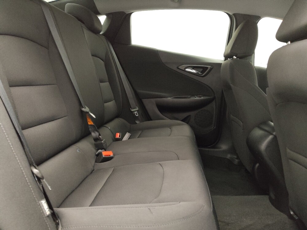 2019 Chevrolet Malibu in Denver, CO 80012 - 18091759 19