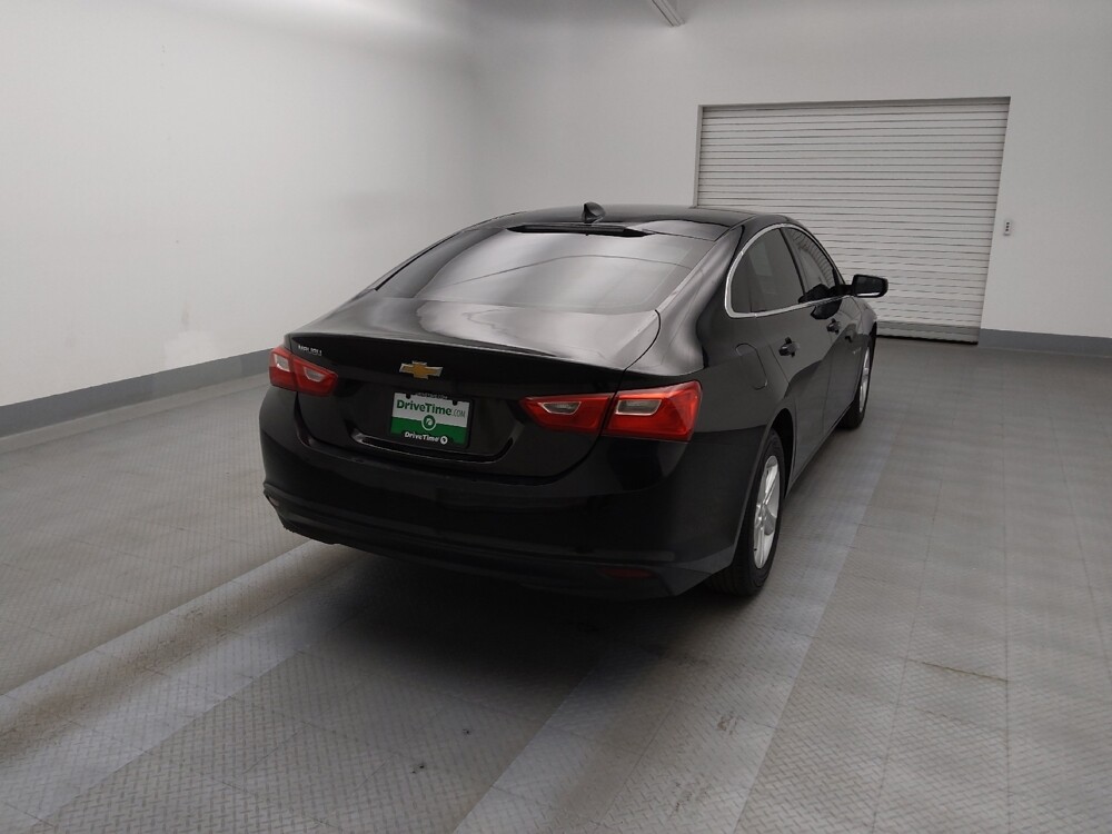 2019 Chevrolet Malibu in Denver, CO 80012 - 18091759 7
