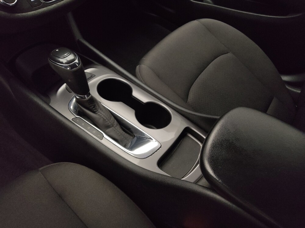 2019 Chevrolet Malibu in Denver, CO 80012 - 18091759 26