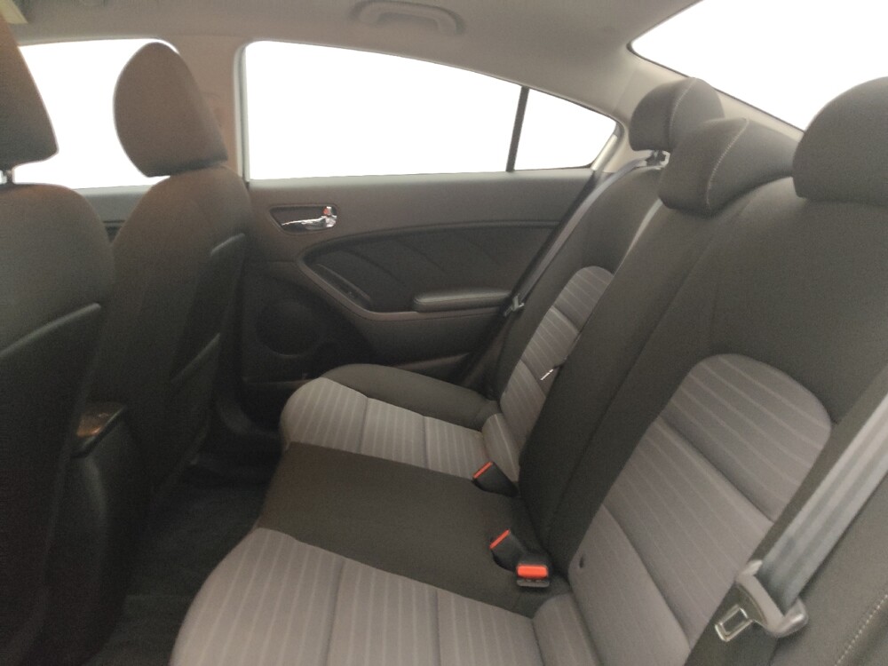 2017 Kia Forte in Birmingham, AL 35215 - 18091764 18