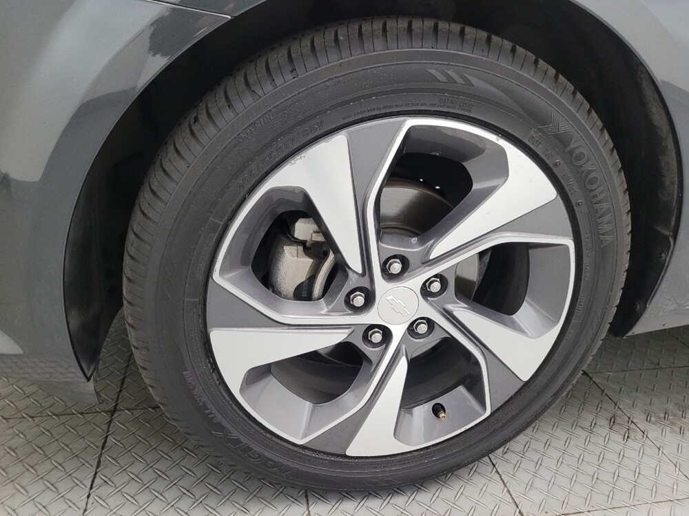 2018 Chevrolet Sonic in Albuquerque, NM 87123 - 18091765 31