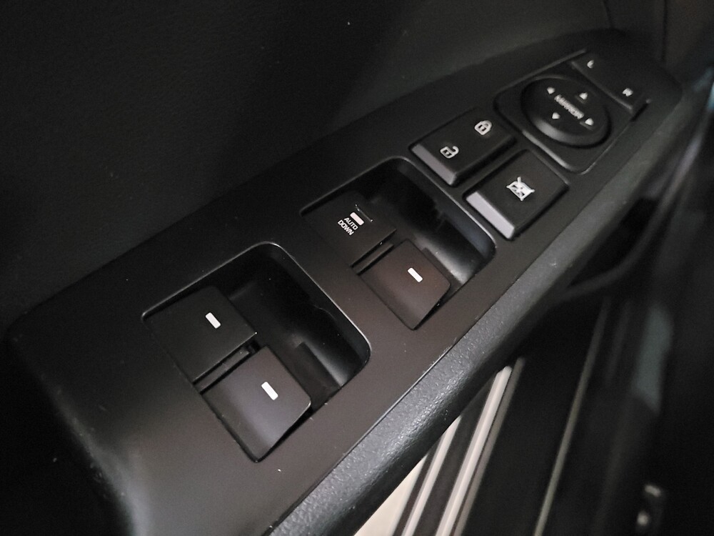 2019 Hyundai Elantra in Downey, CA 90241 - 18091768 27