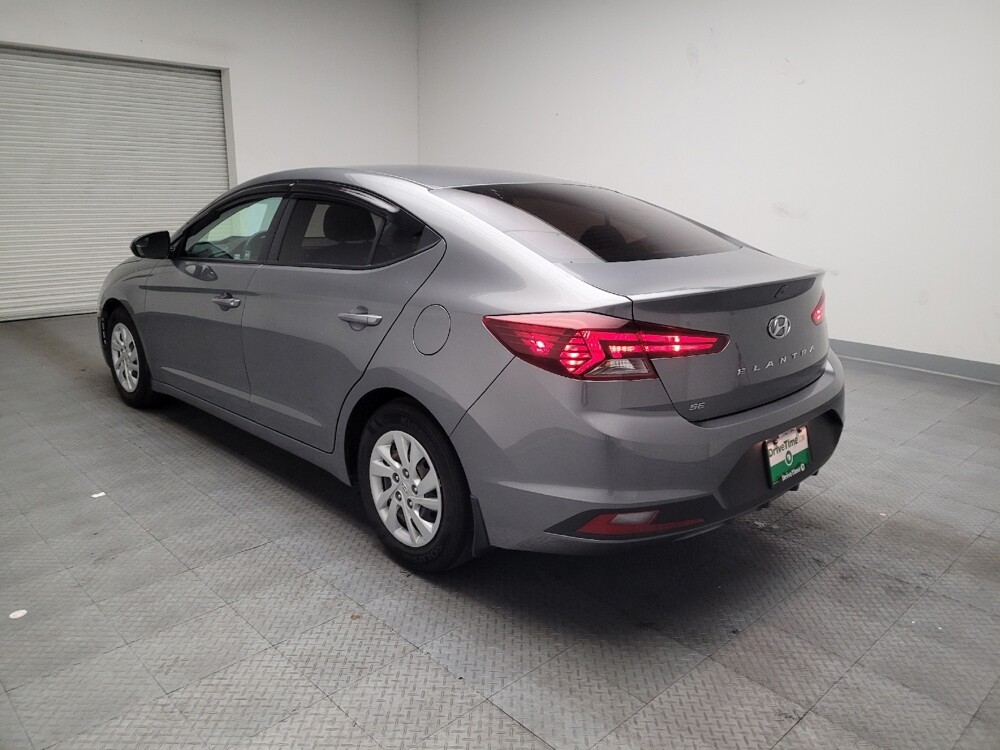 2019 Hyundai Elantra in Downey, CA 90241 - 18091768 5