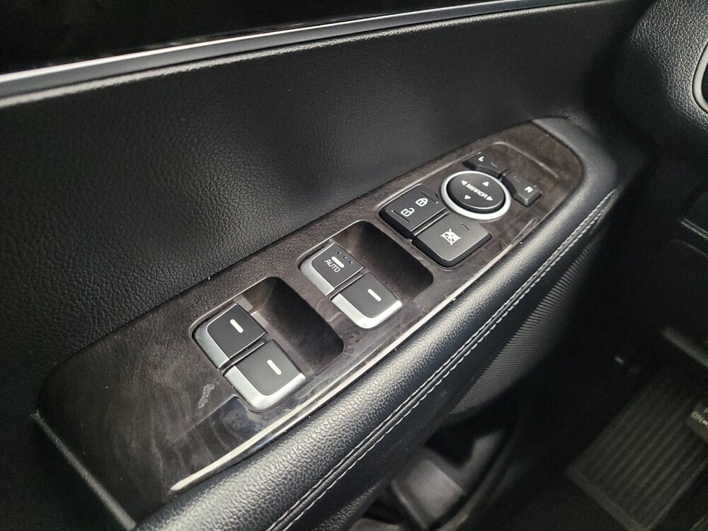 2018 Kia Sorento in Eastpointe, MI 48021 - 18091770 27