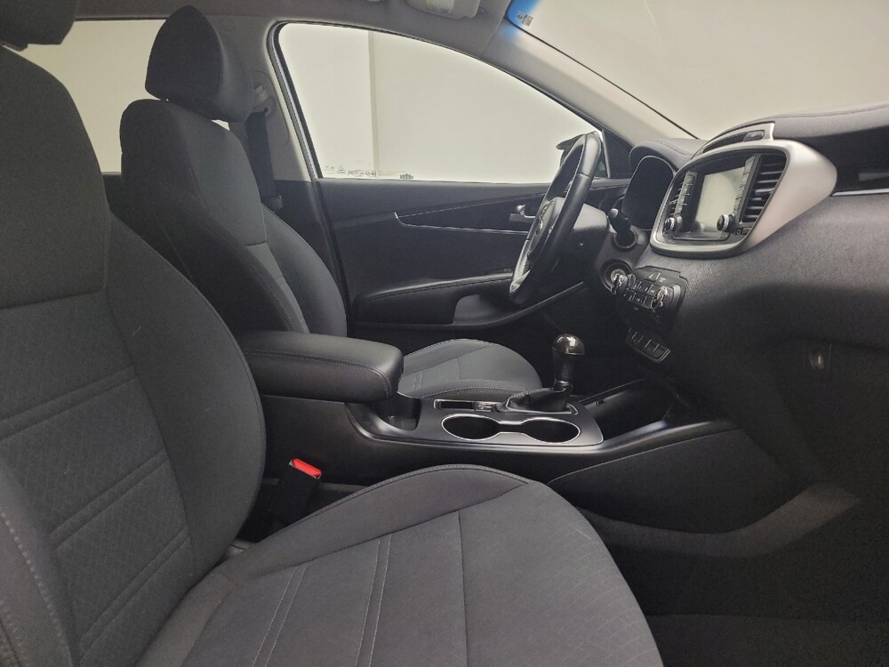 2018 Kia Sorento in Eastpointe, MI 48021 - 18091770 21