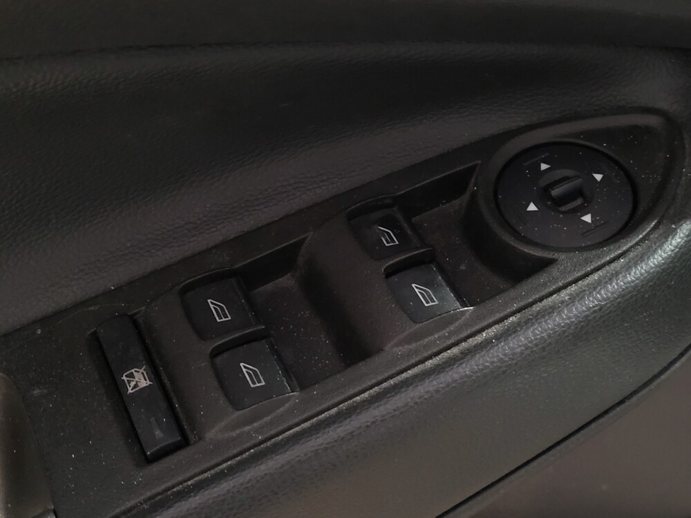 2017 Ford Escape in Pensacola, FL 32505 - 18091773 27