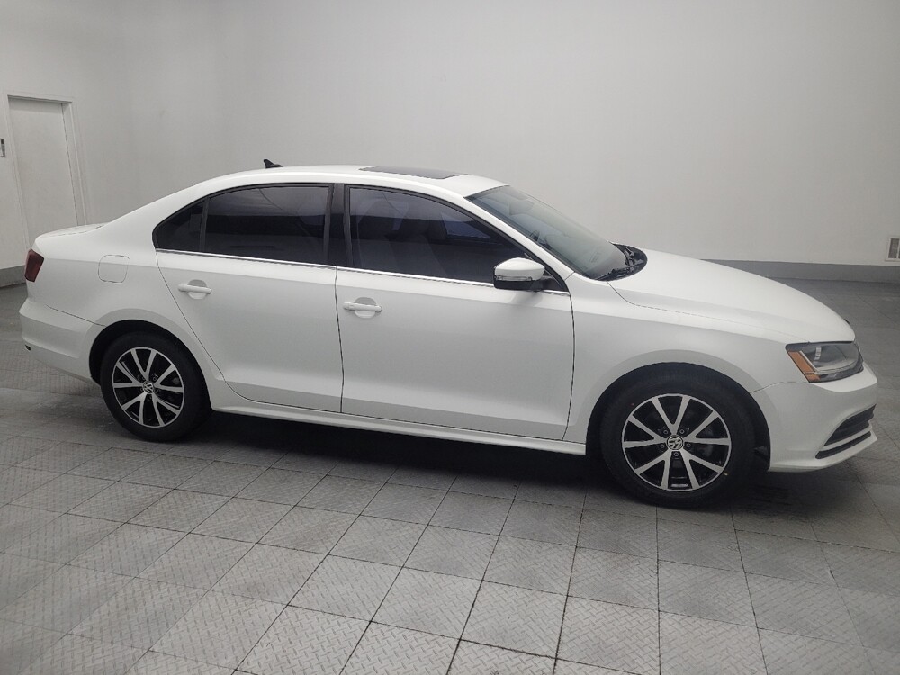 2017 Volkswagen Jetta in Morrow, GA 30260 - 18091776 11