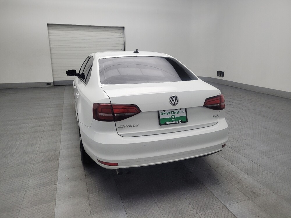 2017 Volkswagen Jetta in Morrow, GA 30260 - 18091776 6