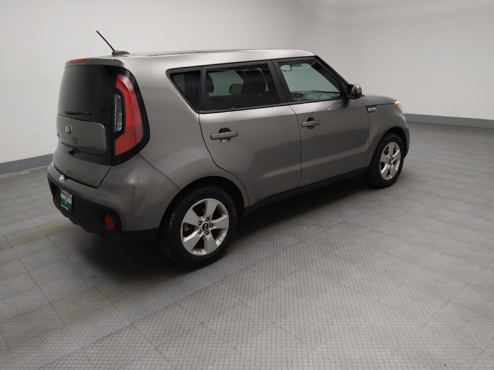 2019 Kia Soul in Lombard, IL 60148 - 18091779 10