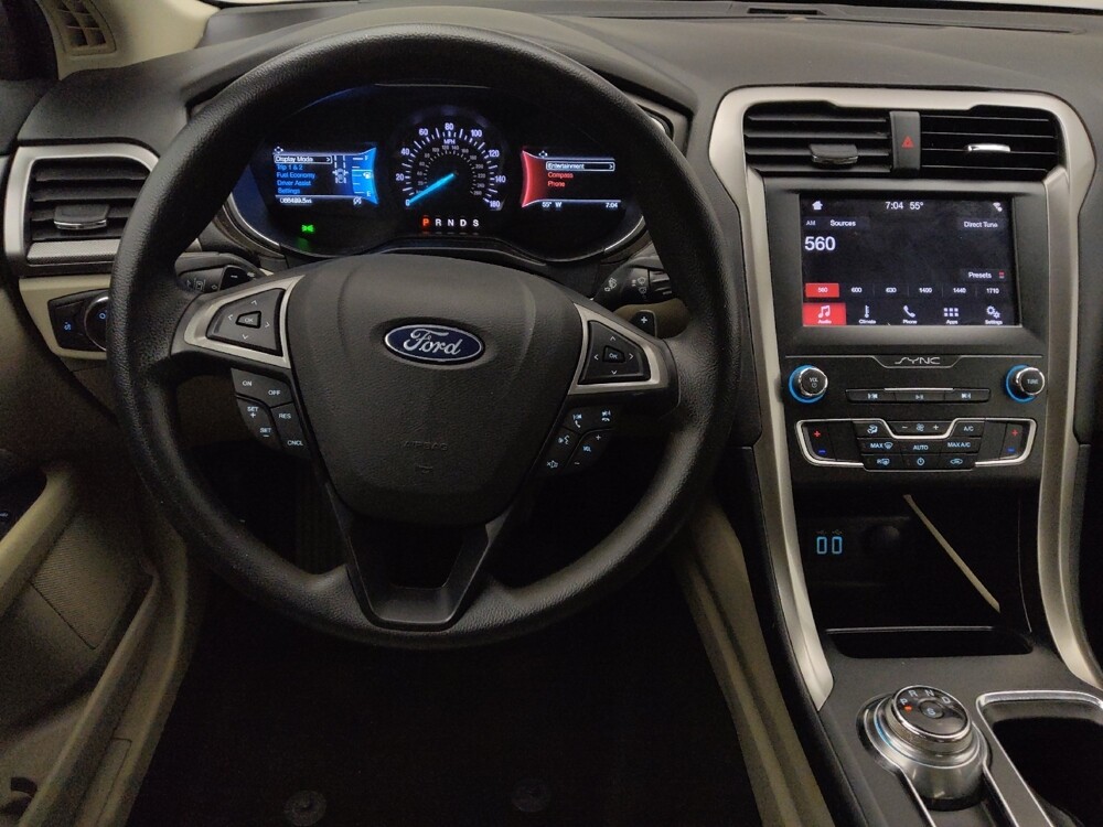 2019 Ford Fusion in Lakewood, CO 80215 - 18091780 22