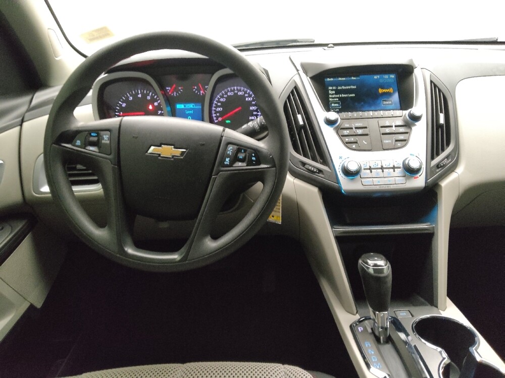 2017 Chevrolet Equinox in Peoria, IL 61615 - 18091784 22