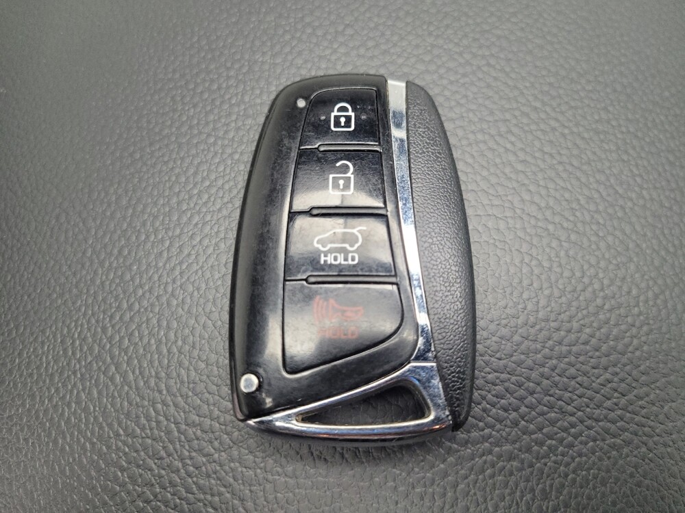 2017 Hyundai Santa Fe in Las Vegas, NV 89104 - 18091786 32