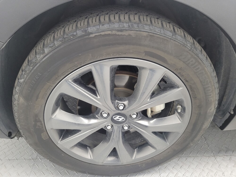 2017 Hyundai Santa Fe in Las Vegas, NV 89104 - 18091786 31