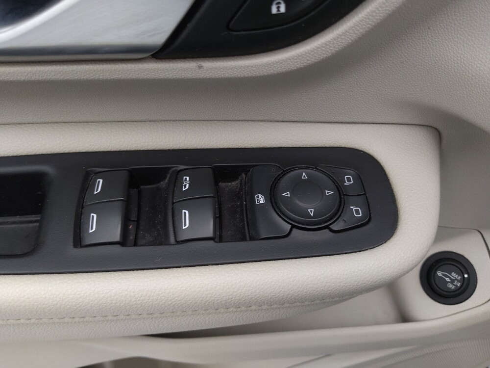 2019 GMC Terrain in Springfield, MO 65807 - 18091789 27