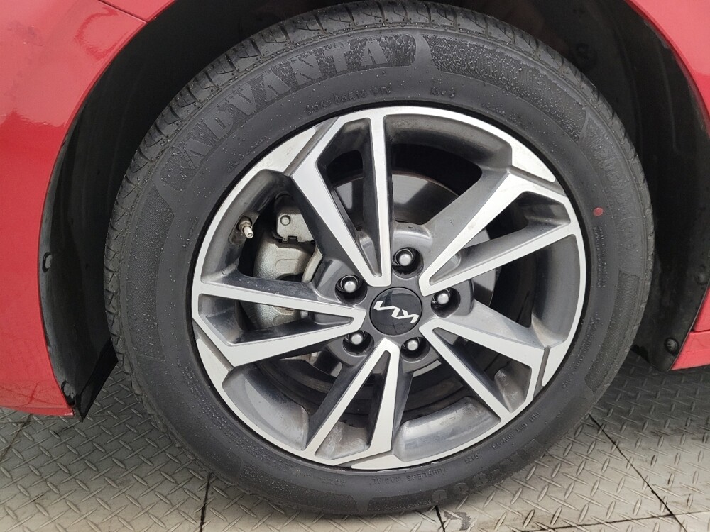 2022 Kia Forte in Phoenix, AZ 85015 - 18091790 31