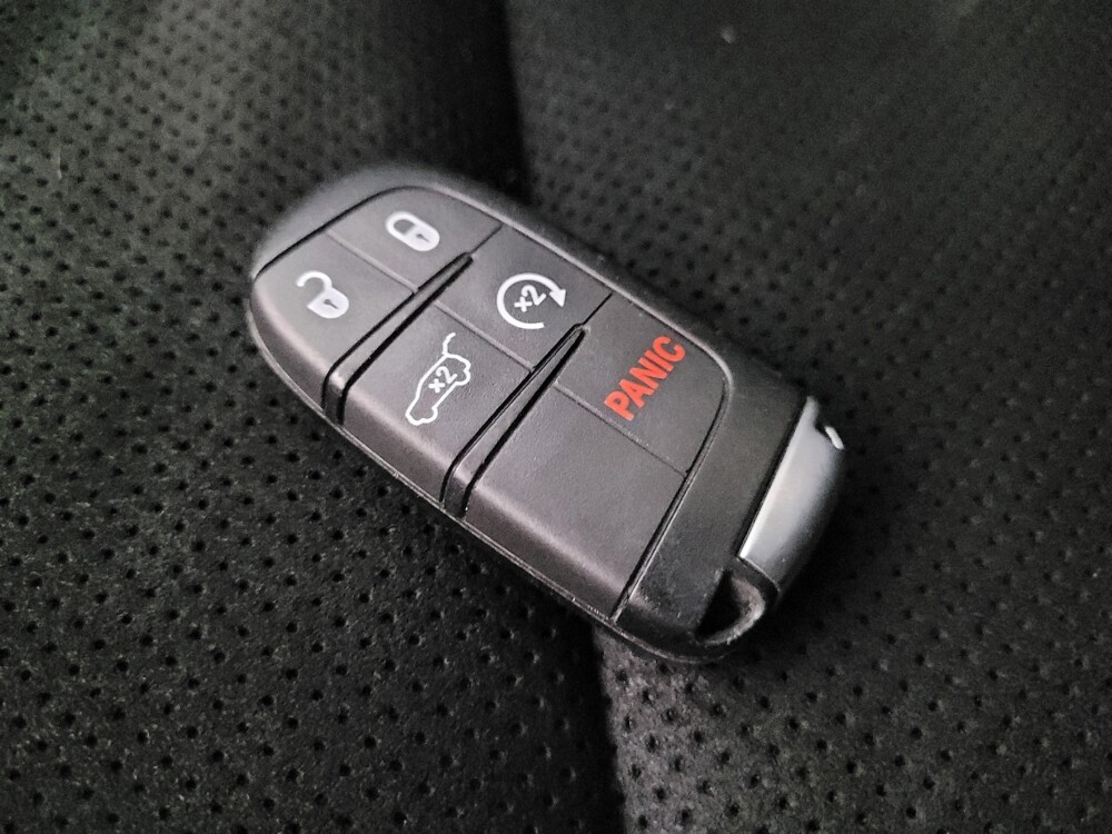 2018 Dodge Durango in Phoenix, AZ 85015 - 18091791 32