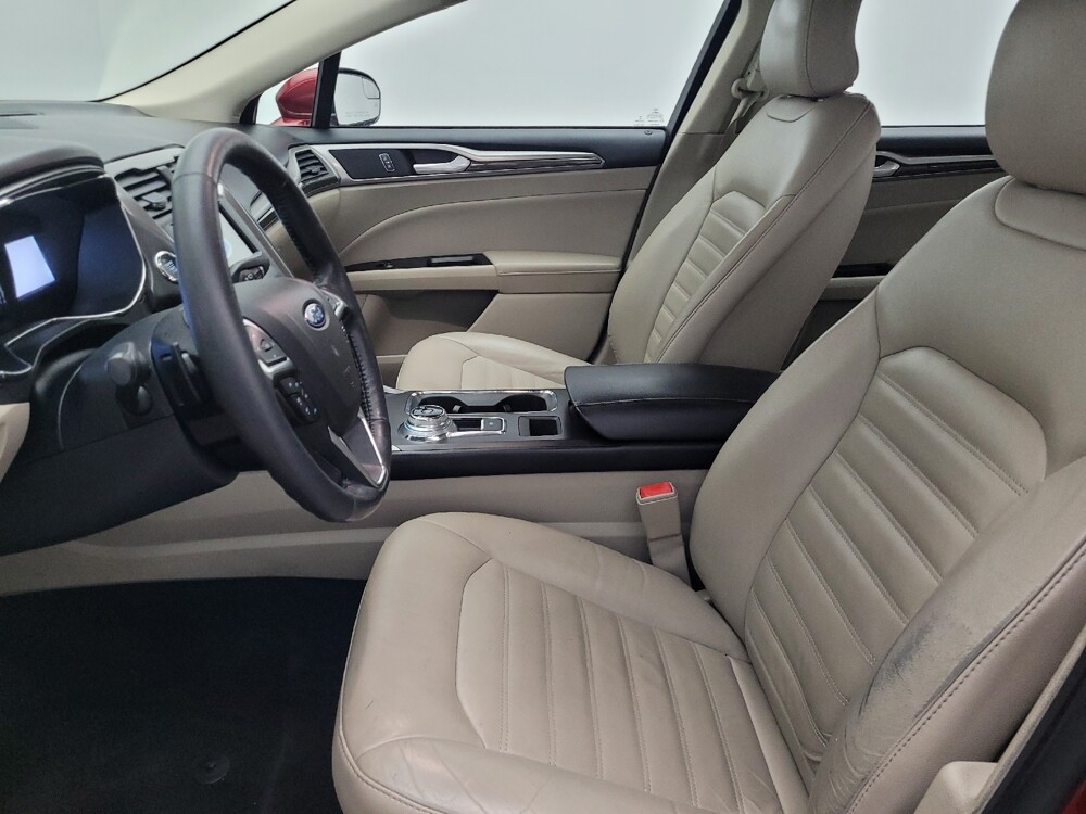2017 Ford Fusion in Hialeah, FL 33014 - 18091792 17