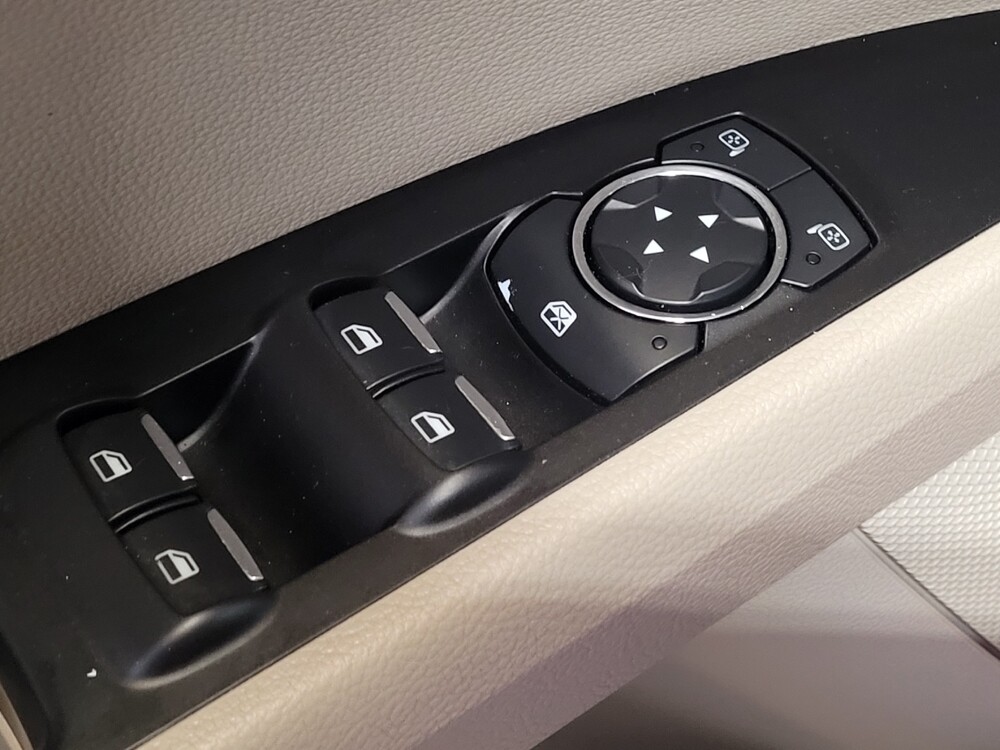 2017 Ford Fusion in Hialeah, FL 33014 - 18091792 27