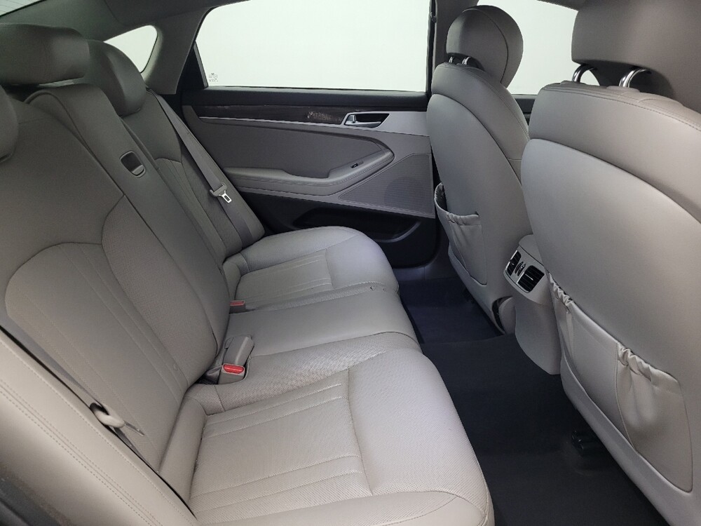 2015 Hyundai Genesis in Miami, FL 33157 - 18091793 19