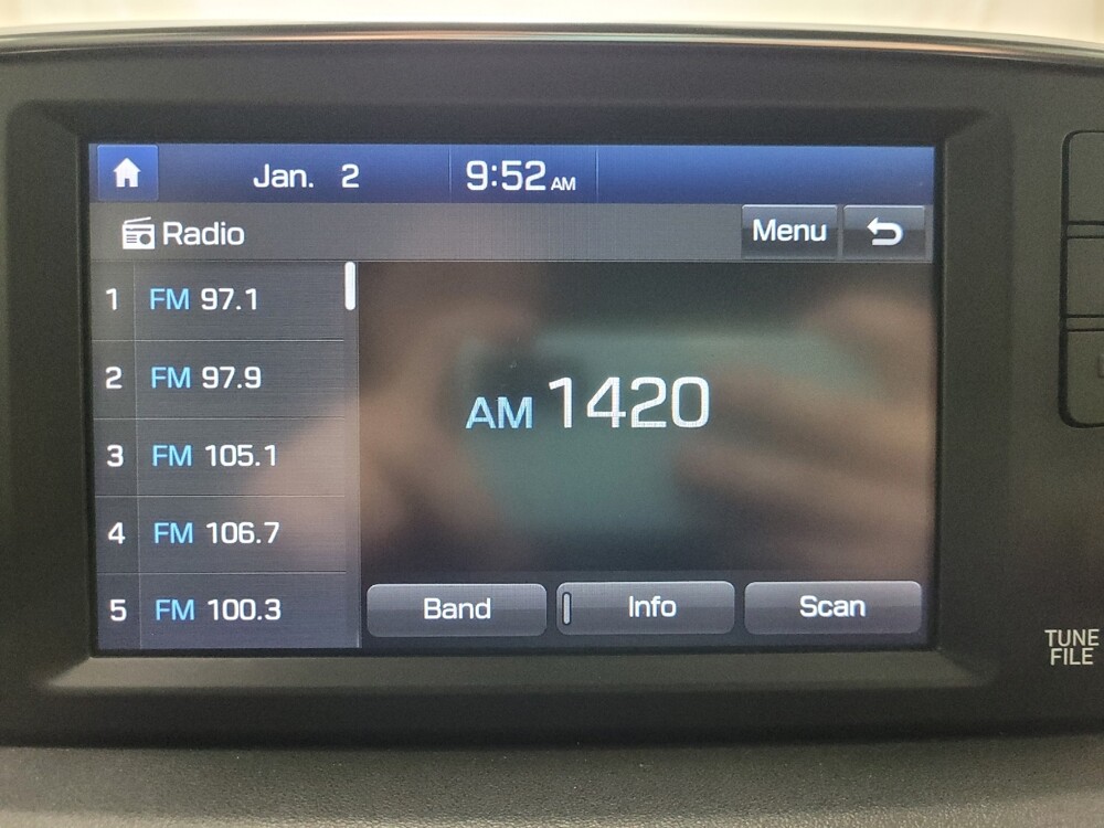 2020 Hyundai Santa Fe in Pittsburgh, PA 15236 - 18091800 25