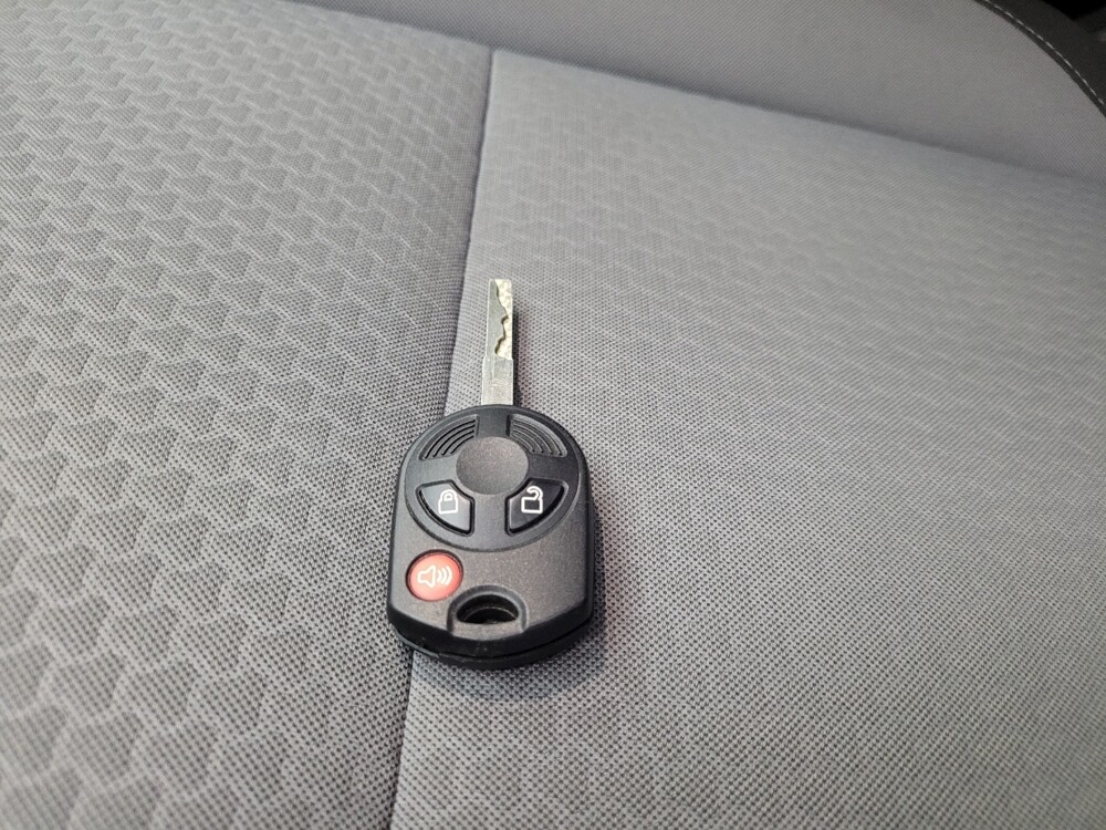 2017 Ford Escape in Taylor, MI 48180 - 18091801 32