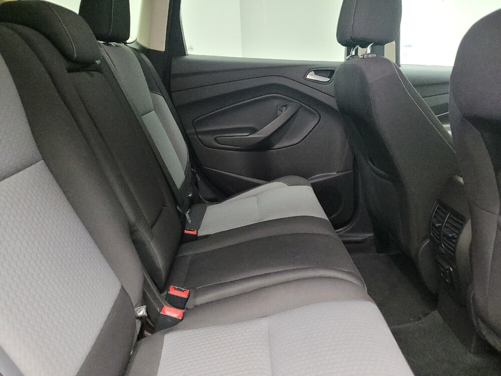 2017 Ford Escape in Taylor, MI 48180 - 18091801 19