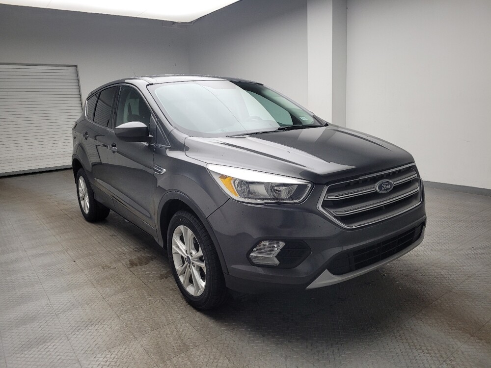 2017 Ford Escape in Taylor, MI 48180 - 18091801 13