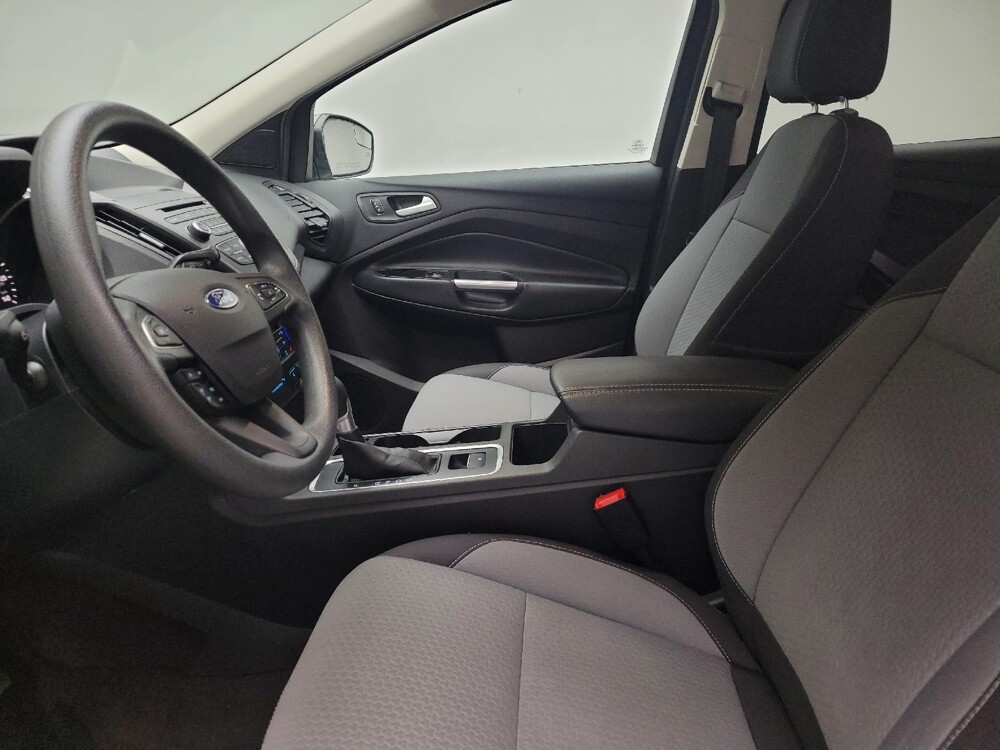 2017 Ford Escape in Taylor, MI 48180 - 18091801 17