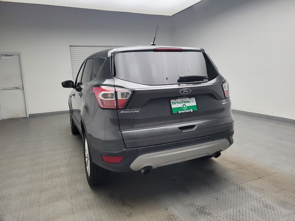 2017 Ford Escape in Taylor, MI 48180 - 18091801 6