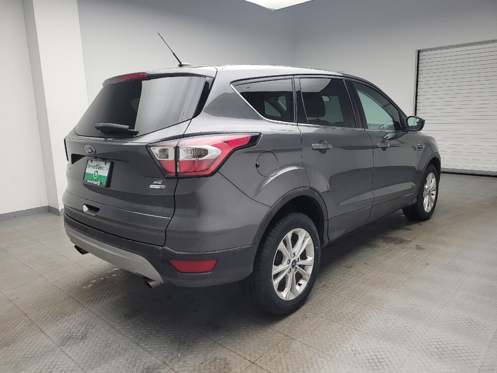 2017 Ford Escape in Taylor, MI 48180 - 18091801 9