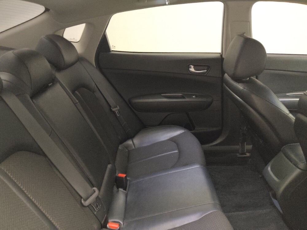 2018 Kia Optima in Lombard, IL 60148 - 18091804 19