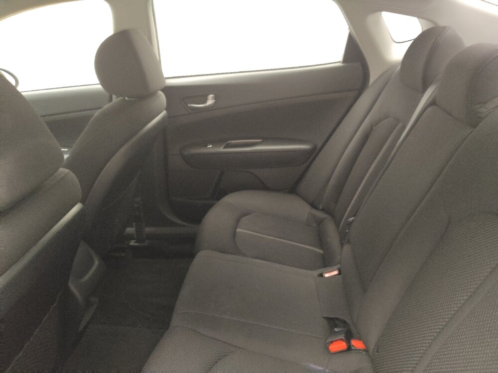 2020 Kia Optima in Lombard, IL 60148 - 18091805 18