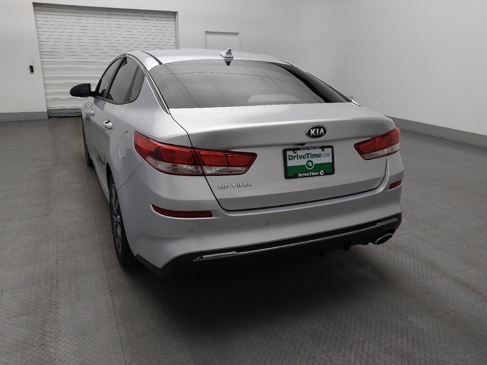 2019 Kia Optima in Jacksonville, FL 32225 - 18091806 6