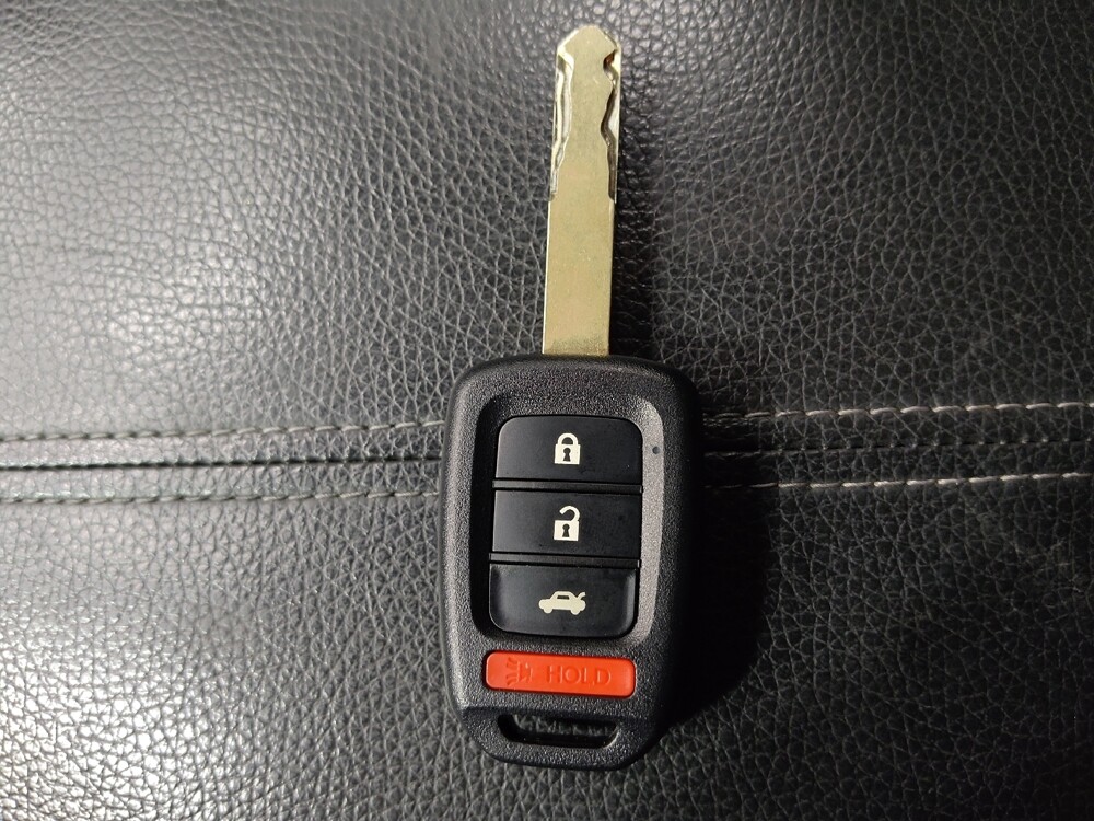 2015 Honda Accord in Raleigh, NC 27604 - 18091807 32