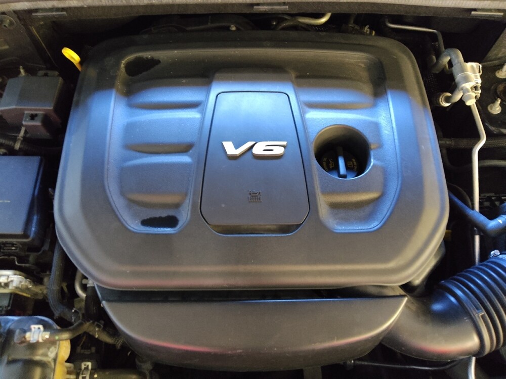 2017 Jeep Grand Cherokee in Tampa, FL 33619 - 18091809 30