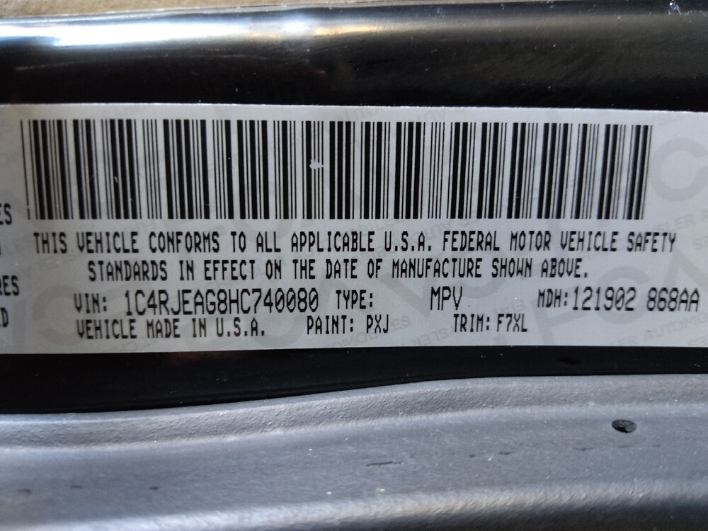 2017 Jeep Grand Cherokee in Tampa, FL 33619 - 18091809 33