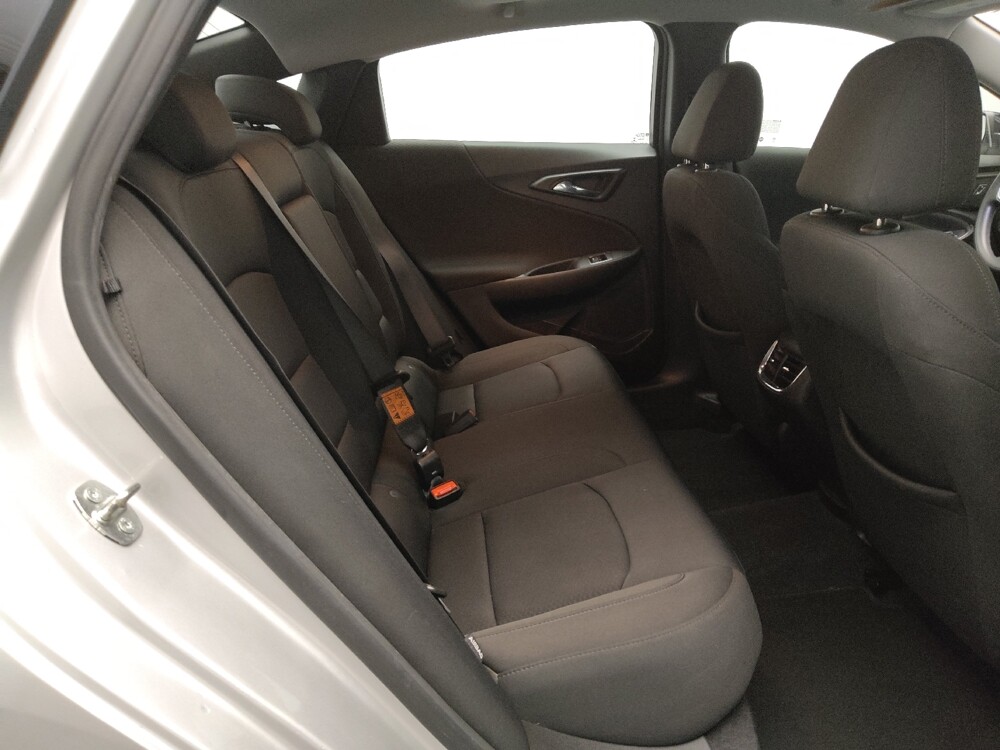 2021 Chevrolet Malibu in Temple, TX 76502 - 18091816 19