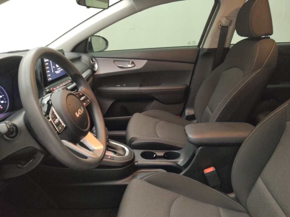 2022 Kia Forte in Peoria, IL 61615 - 18091820 17