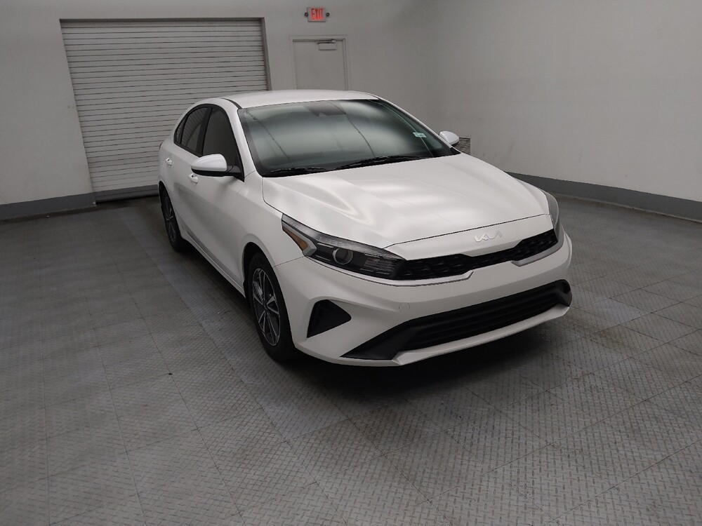 2022 Kia Forte in Peoria, IL 61615 - 18091820 13