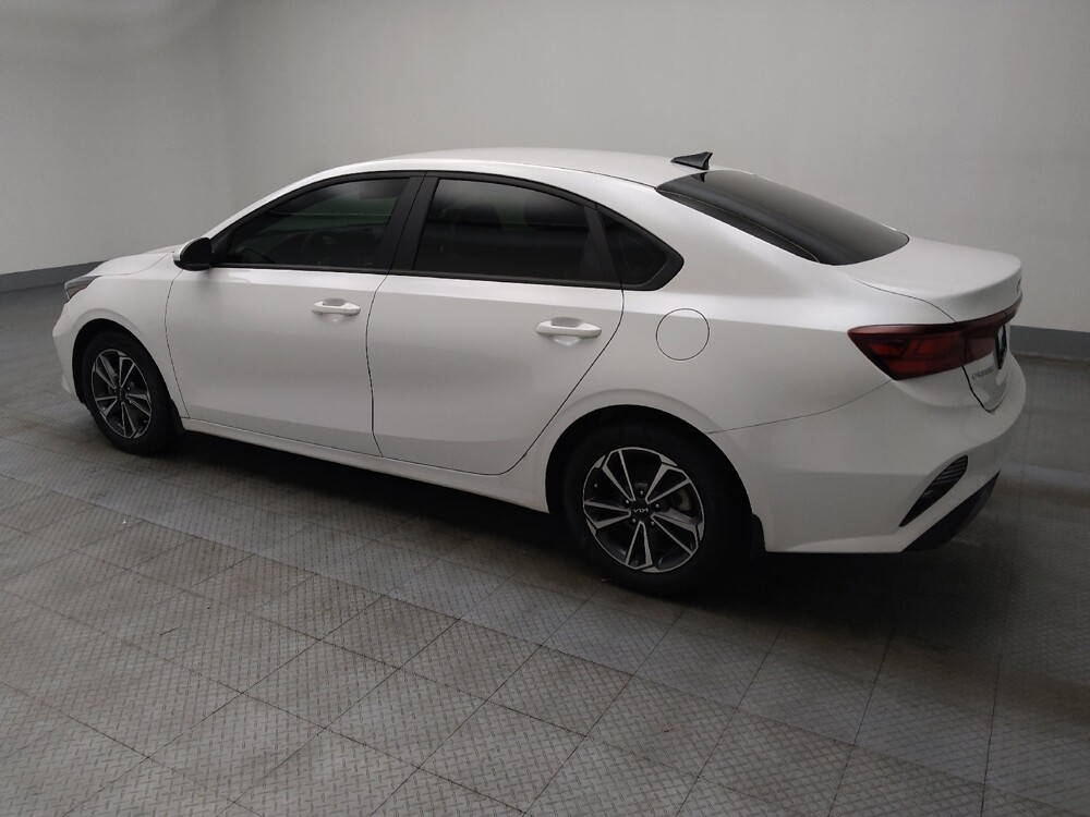 2022 Kia Forte in Peoria, IL 61615 - 18091820 3