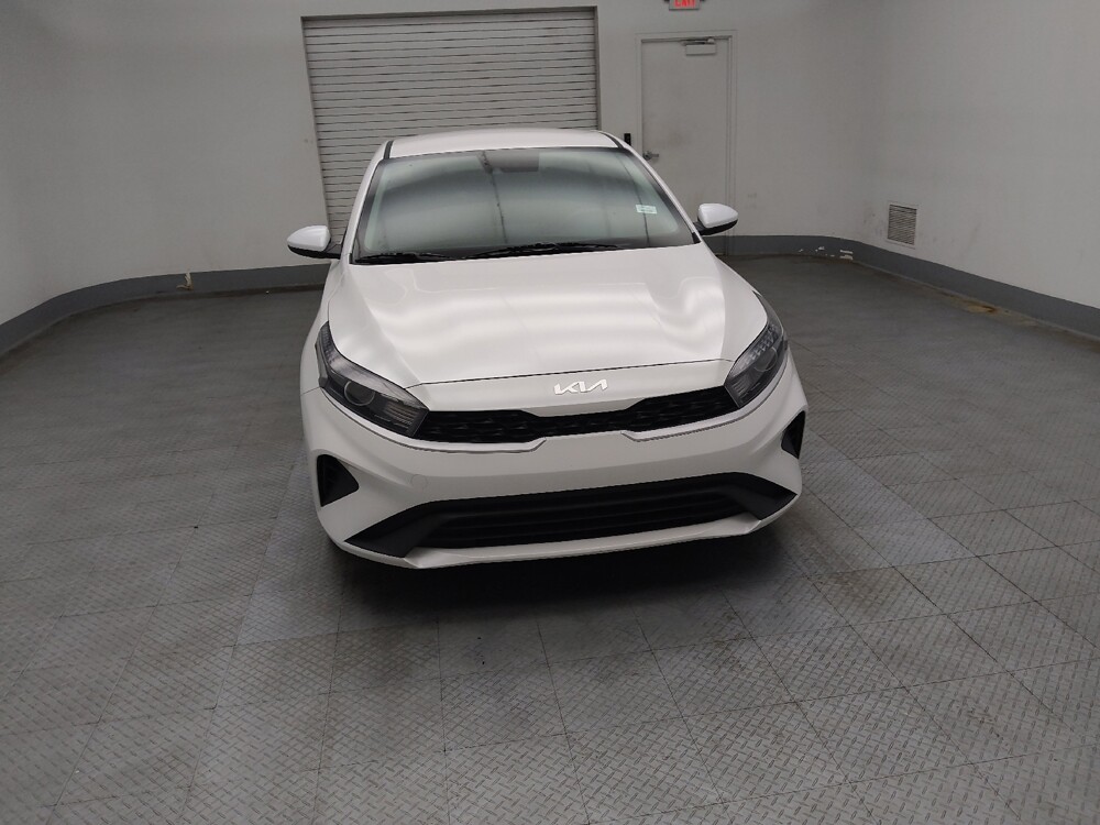 2022 Kia Forte in Peoria, IL 61615 - 18091820 14