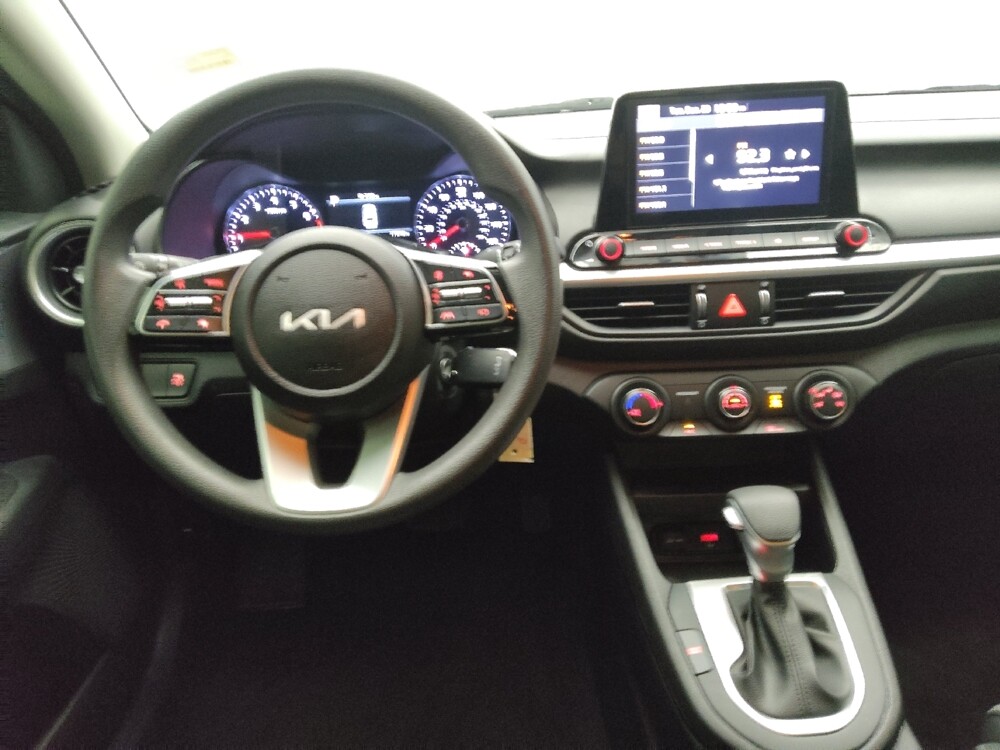 2022 Kia Forte in Peoria, IL 61615 - 18091820 22